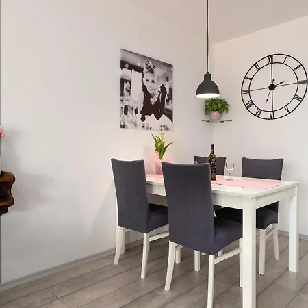 Apartment App Dinora Porec